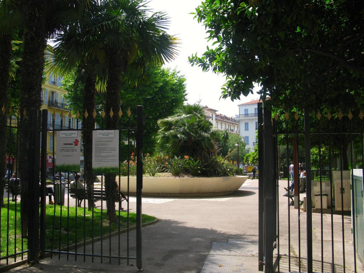 Place Wilson Nisa Exterior foto